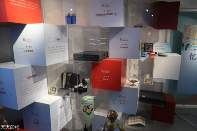 南京路隨記 第一百貨與憶印相，穿越時空的繁華印記